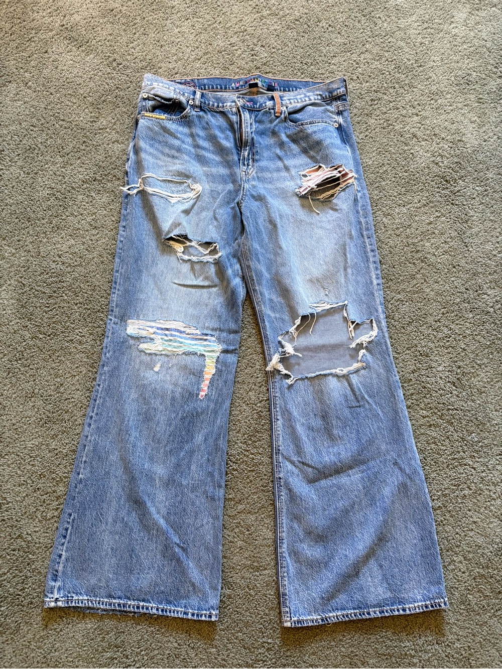 American Eagle Strigid Low Rise Baggy Flare Distressed Jeans Rainbow Size 10